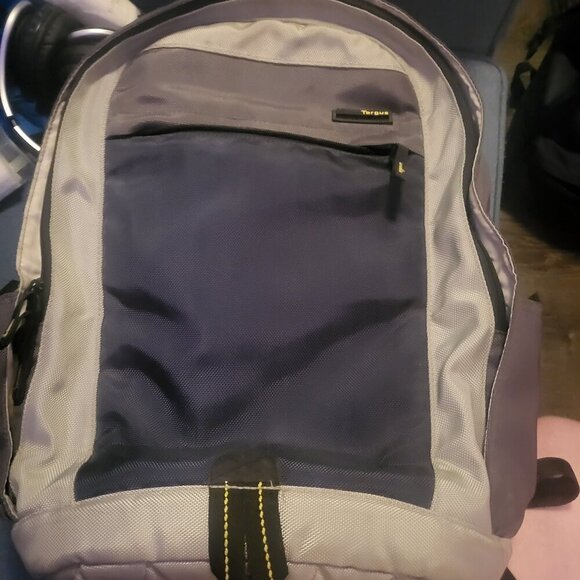 Targus Backpack - Picture 1 of 5